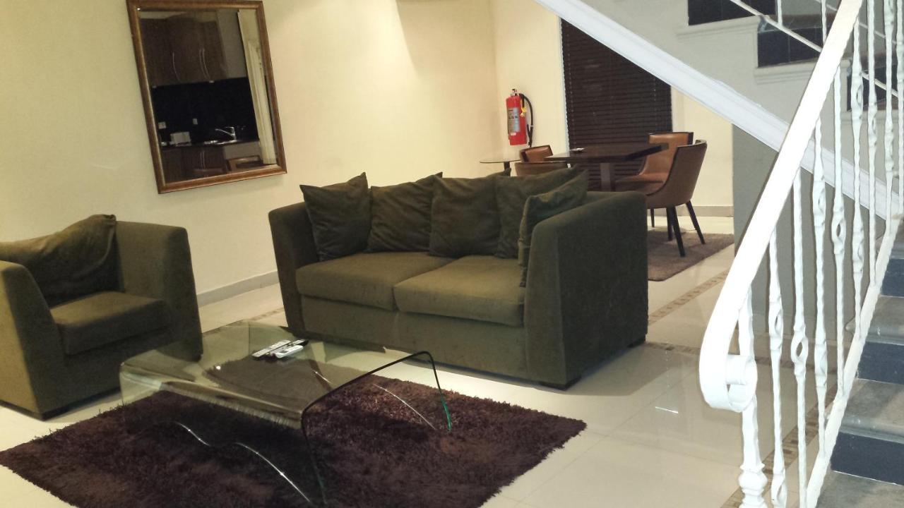 Villa Angelia Boutique Hotel Ikoyi Extérieur photo