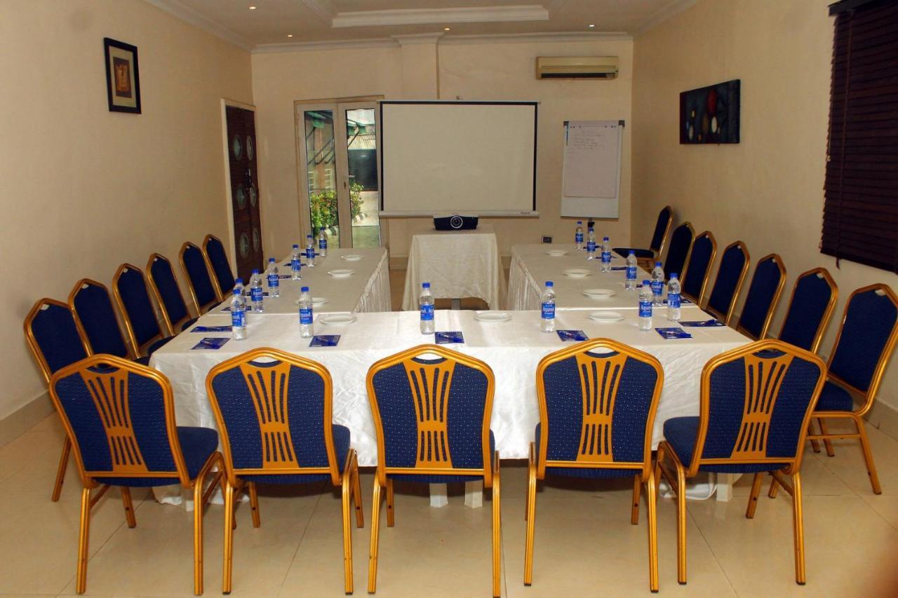Villa Angelia Boutique Hotel Ikoyi Extérieur photo