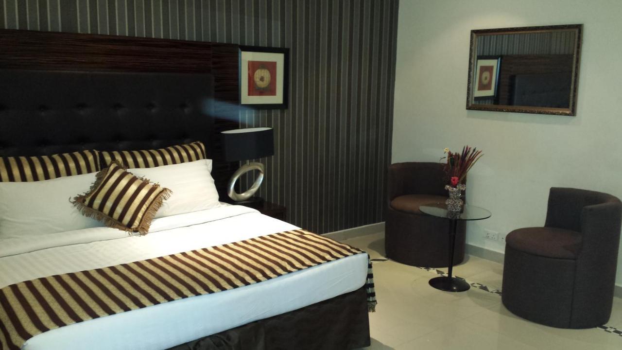 Villa Angelia Boutique Hotel Ikoyi Extérieur photo