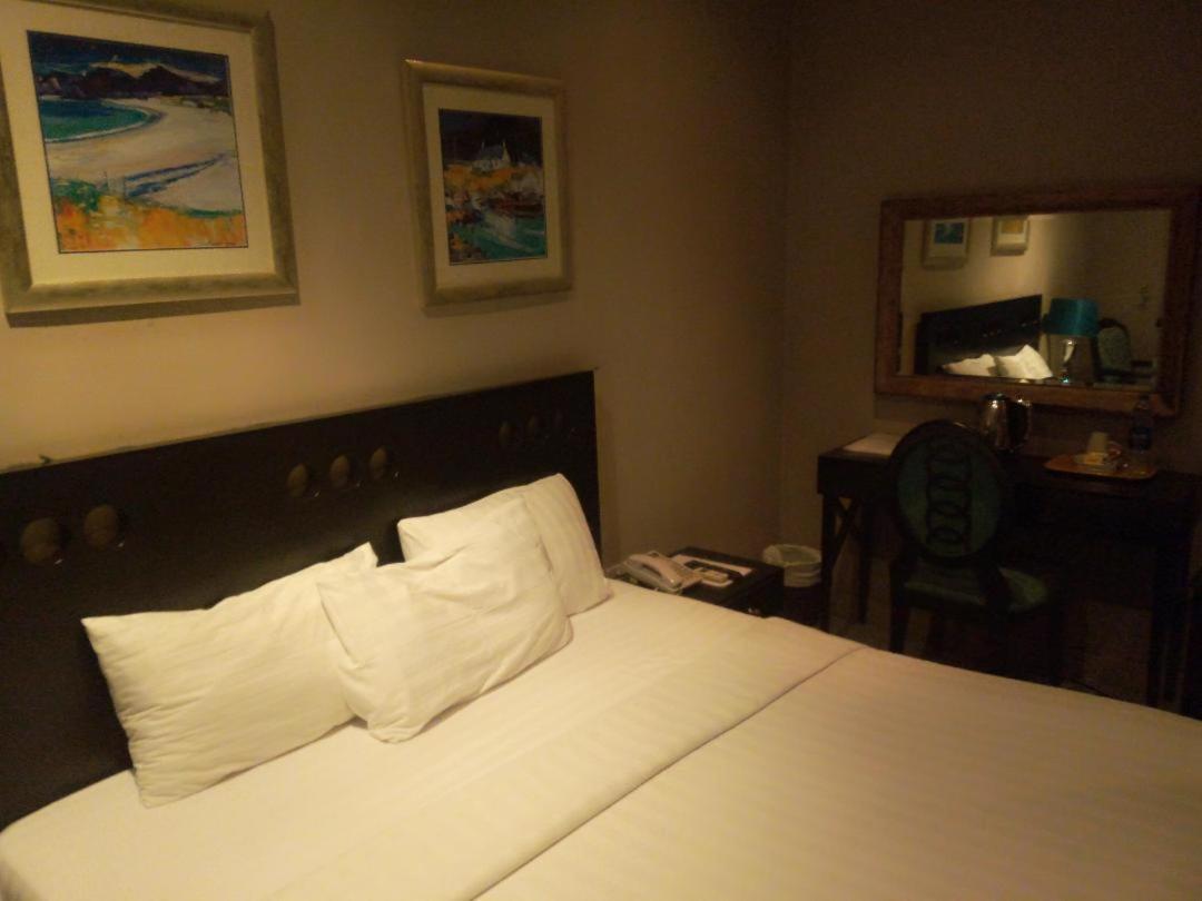 Villa Angelia Boutique Hotel Ikoyi Extérieur photo