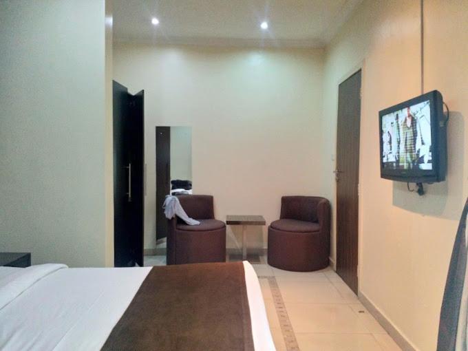 Villa Angelia Boutique Hotel Ikoyi Extérieur photo