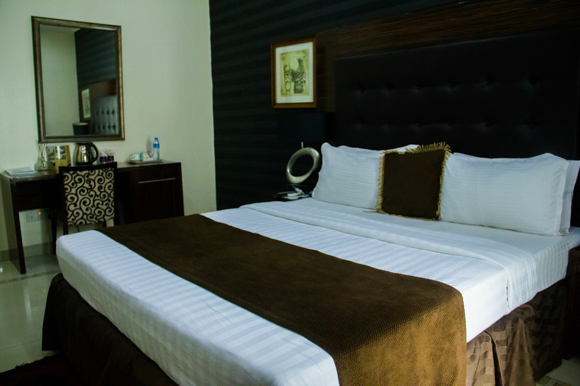 Villa Angelia Boutique Hotel Ikoyi Extérieur photo