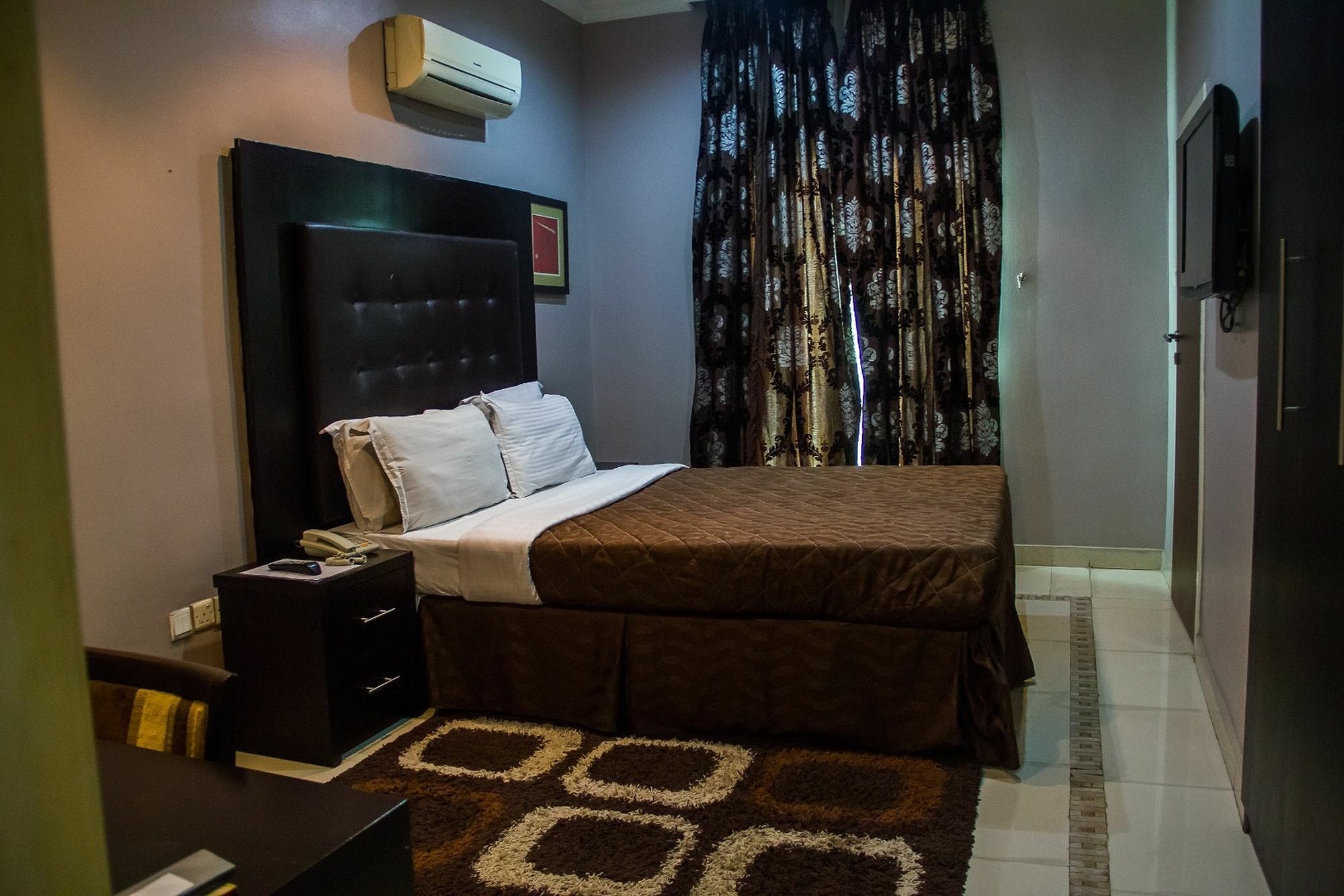 Villa Angelia Boutique Hotel Ikoyi Extérieur photo